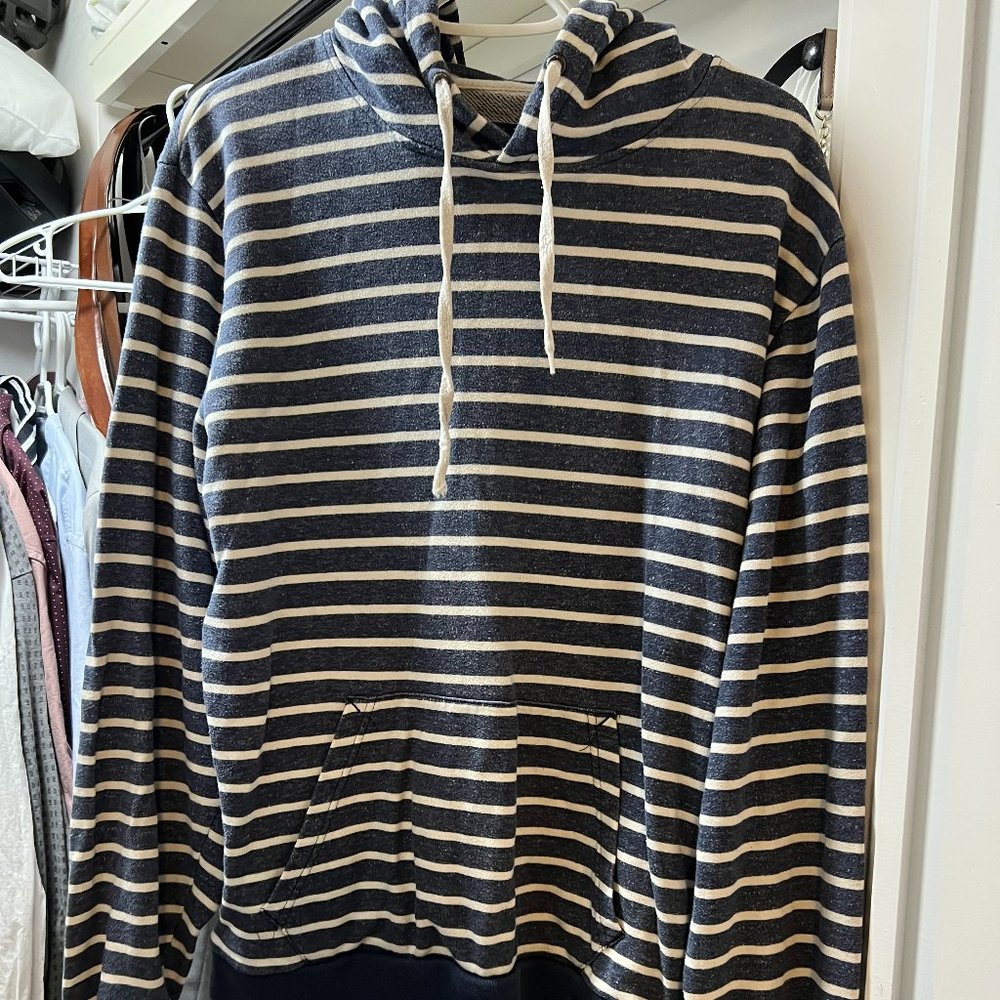 Long sleeve Stripped Sweater with Hoodie